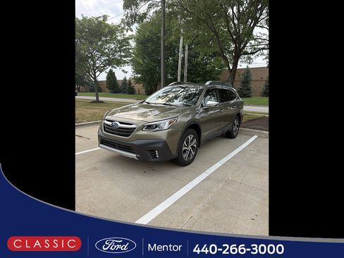 Used 2022 Subaru Outback Touring XT w/ Popular Package #2 AWD/4WD image 1