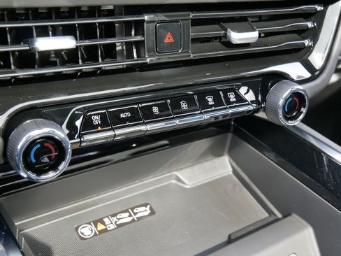 New 2026 Chevrolet Tahoe Z71 w/ Z71 Off-Road Package image 19