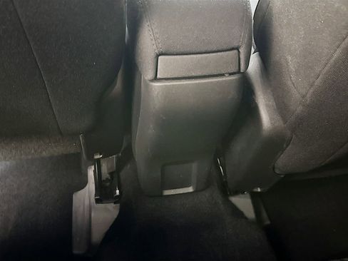 Used 2018 Jeep Renegade Sport w/ Power & Air Group image 26