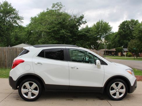 Used 2016 Buick Encore Convenience FWD image 10
