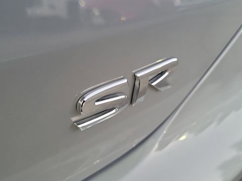 Used 2023 Nissan Kicks SR image 23