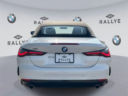 Certified 2024 BMW 430i xDrive Convertible w/ Premium Package image 5