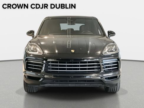 Used 2022 Porsche Cayenne image 10