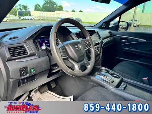 Used 2022 Honda Pilot Sport image 3