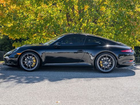 Used 2016 Porsche 911 Carrera S image 3