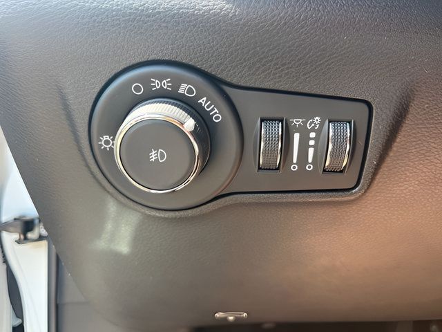 Used 2024 Jeep Compass Trailhawk AWD/4WD image 22
