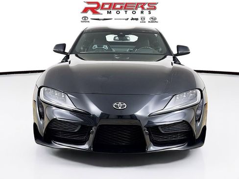 Used 2024 Toyota Supra Premium w/ Driver Assist Package image 2