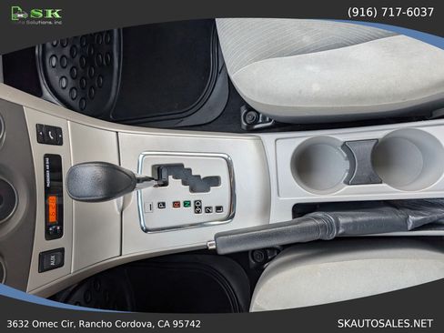 Used 2011 Toyota Corolla LE FWD image 28