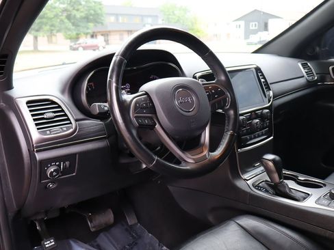 Used 2020 Jeep Grand Cherokee Limited X AWD/4WD image 15