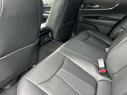 Certified 2023 Toyota Mirai XLE image 4