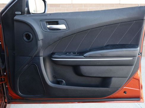 Used 2020 Dodge Charger Scat Pack RWD image 23
