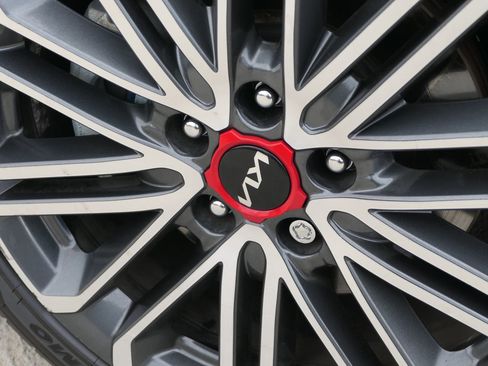 Used 2023 Kia Forte GT image 11