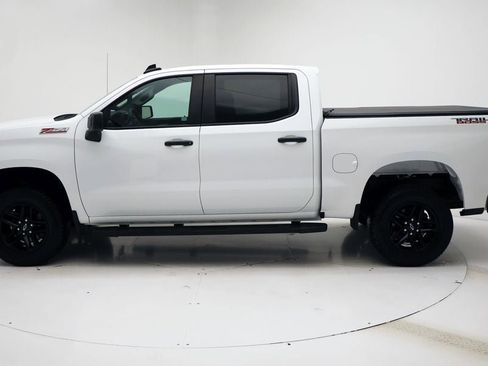 Used 2022 Chevrolet Silverado 1500 Custom Trail Boss w/ Safety Confidence Package image 6
