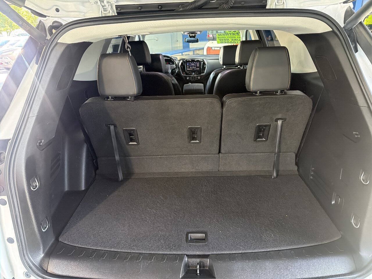 Used 2020 Chevrolet Traverse RS AWD/4WD image 12