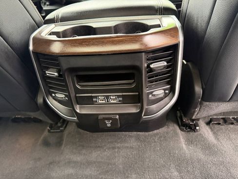 Used 2021 RAM 1500 Laramie image 29