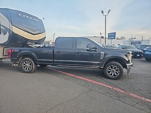 Used 2021 Ford F350 Lariat w/ Lariat Ultimate Package image 2
