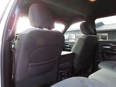 Used 2024 RAM 2500 Big Horn image 45