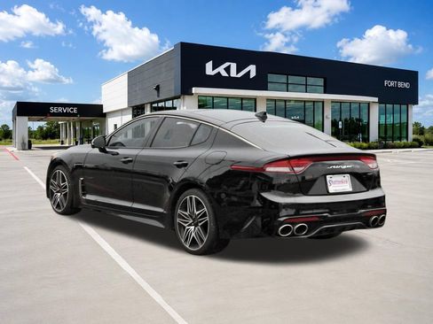 Used 2022 Kia Stinger GT2 w/ Red Interior Color Package RWD image 7