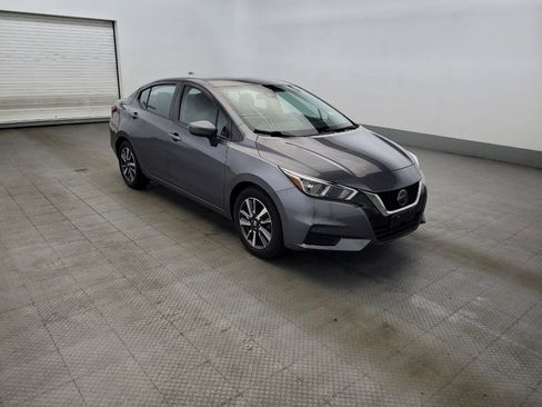 Used 2021 Nissan Versa SV FWD image 13