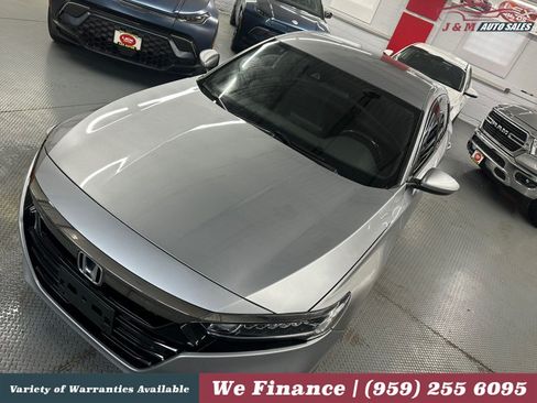 Used 2019 Honda Accord Sport image 11
