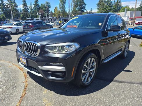 Used 2019 BMW X3 xDrive30i w/ Premium Package AWD/4WD image 3