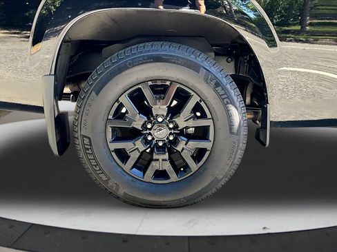 Used 2026 Nissan Frontier SV w/ SV Convenience Package RWD image 34