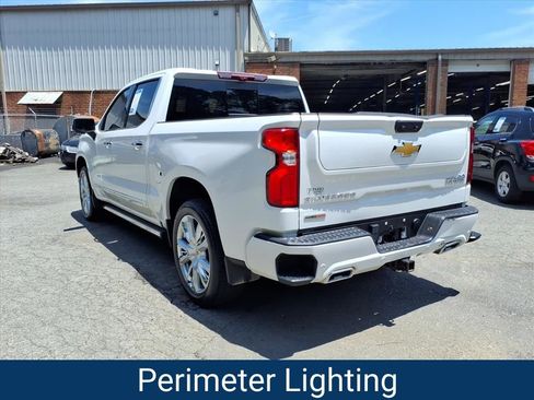 Certified 2024 Chevrolet Silverado 1500 High Country AWD/4WD image 34