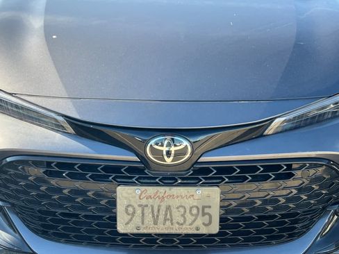 Used 2025 Toyota Corolla SE image 9