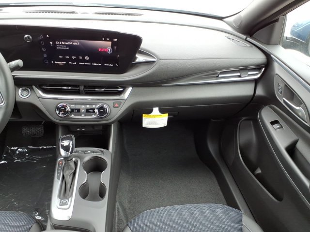 New 2026 Buick Envista Sport Touring w/ Convenience I Package FWD image 17