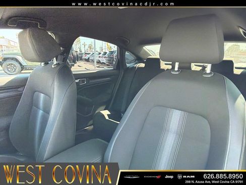 Used 2025 Honda Civic Sport image 22