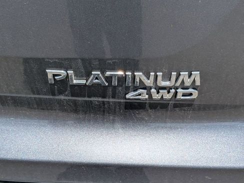 Used 2024 Nissan Pathfinder Platinum AWD/4WD image 10