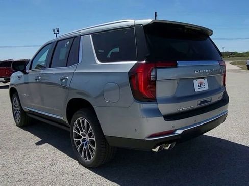 New 2026 GMC Yukon Denali w/ Sun & Power Step Package AWD/4WD image 6