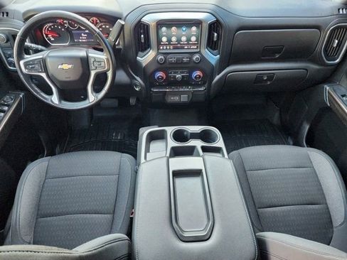 Used 2021 Chevrolet Silverado 1500 LT image 29
