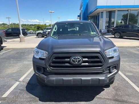 Used 2022 Toyota Tacoma SR w/ SR Convenience Package RWD image 2
