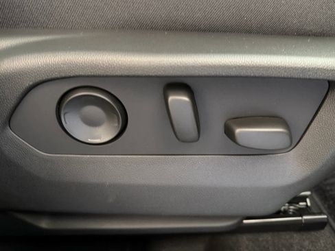 New 2026 Buick Envision Avenir image 32