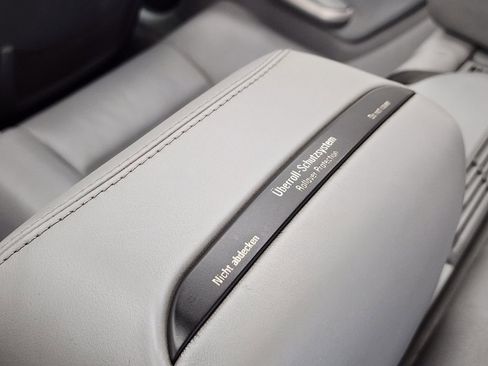 Used 2006 BMW M3 Convertible image 52