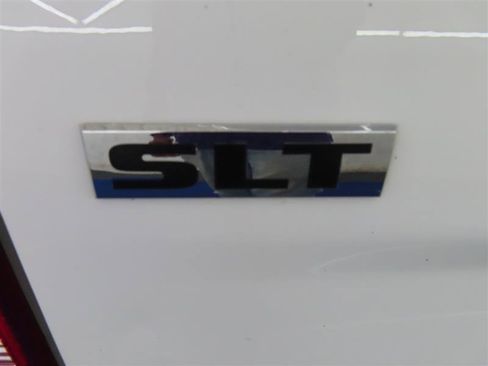 Used 2023 RAM 1500 Classic SLT w/ Trailer & Traction Group AWD/4WD image 10