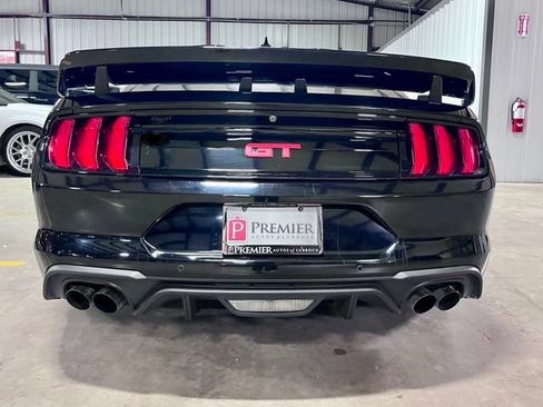 Used 2020 Ford Mustang GT Premium w/ Equipment Group 401A RWD image 4