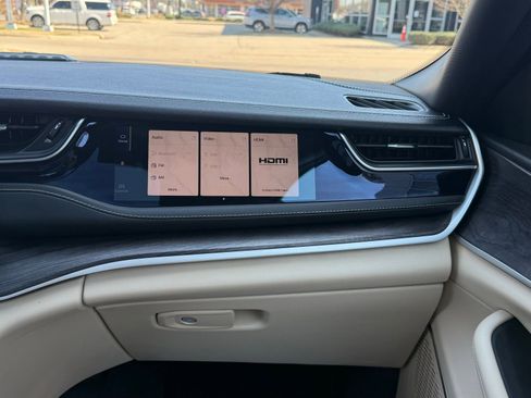 Used 2023 Jeep Grand Cherokee 4WD 4xe image 50