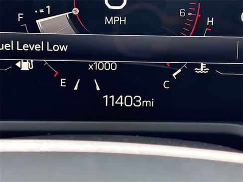 Used 2024 GMC Acadia Elevation w/ Black Edition image 12