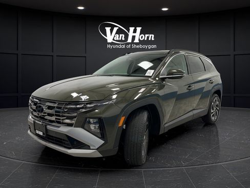 Used 2025 Hyundai Tucson Limited AWD/4WD image 3