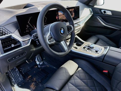New 2027 BMW X7 xDrive40i w/ Executive Package AWD/4WD image 28