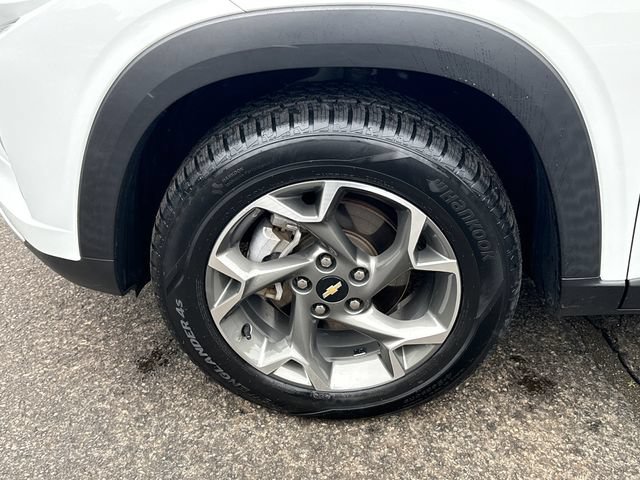 Used 2024 Chevrolet Trax LT w/ Driver Confidence Package FWD image 10
