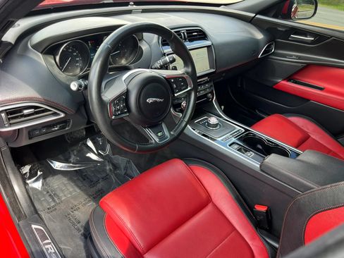 Used 2017 Jaguar XE R-Sport AWD/4WD image 16