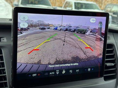 Used 2023 Ford E-Transit Low Roof image 28