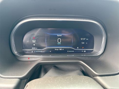 Used 2023 Chevrolet Suburban LT image 15