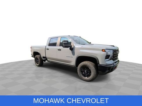 Certified 2024 Chevrolet Silverado 2500 ZR2 w/ Technology Package AWD/4WD image 2