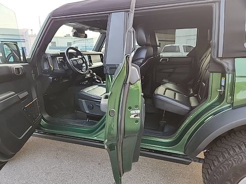 Used 2024 Ford Bronco Badlands AWD/4WD image 9