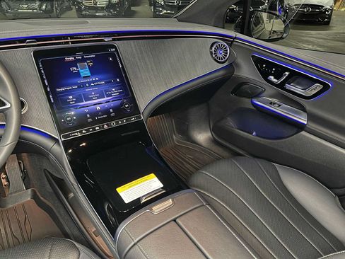 Certified 2026 Mercedes-Benz EQE 320 4MATIC Sedan image 44