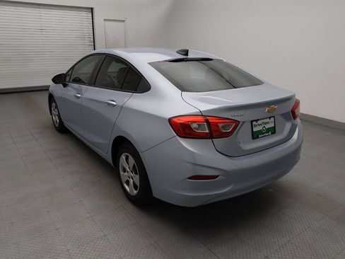 Used 2018 Chevrolet Cruze LS FWD image 5